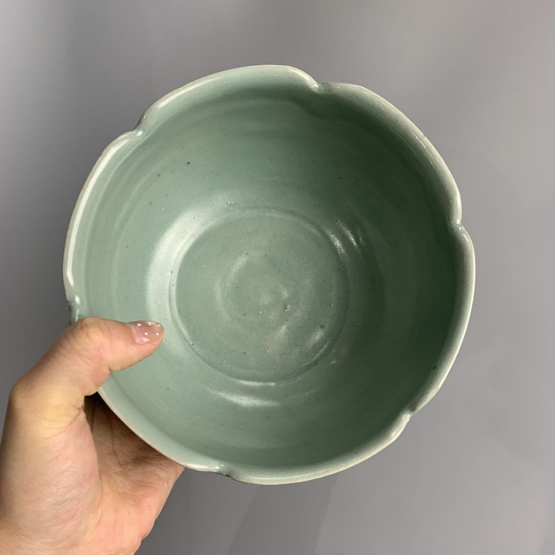 明代 天青釉花口钵碗 - 图4