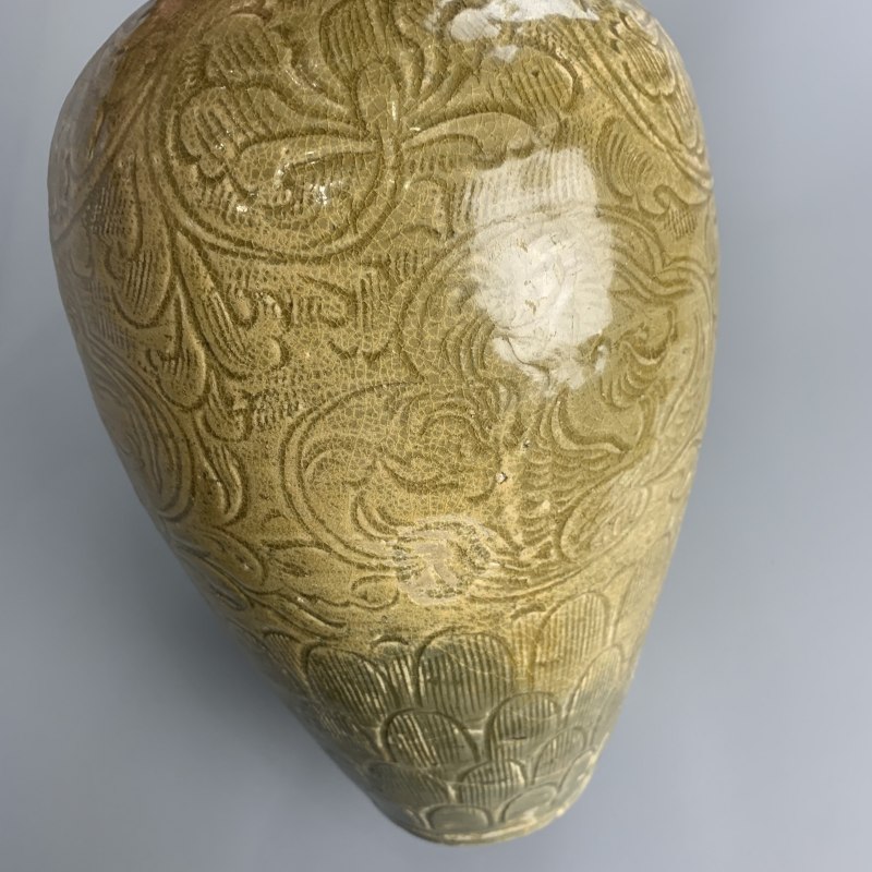 明代 青黄釉刻鸾凤和鸣梅瓶 - 图8