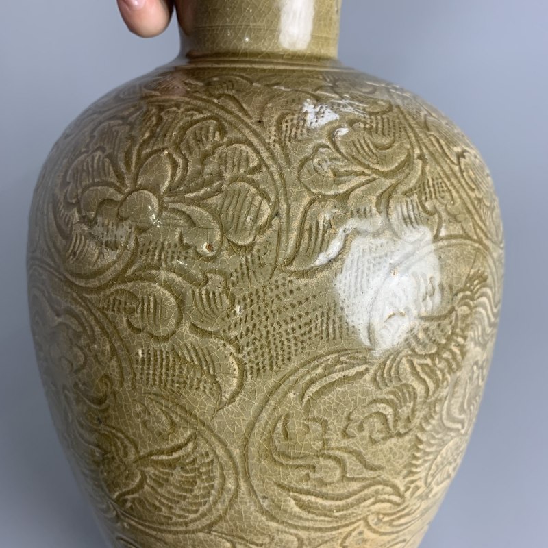 明代 青黄釉刻鸾凤和鸣梅瓶 - 图9