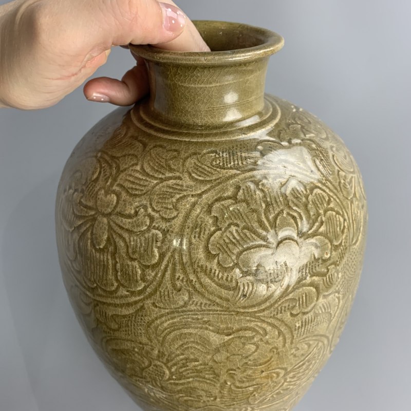 明代 青黄釉刻鸾凤和鸣梅瓶 - 图13