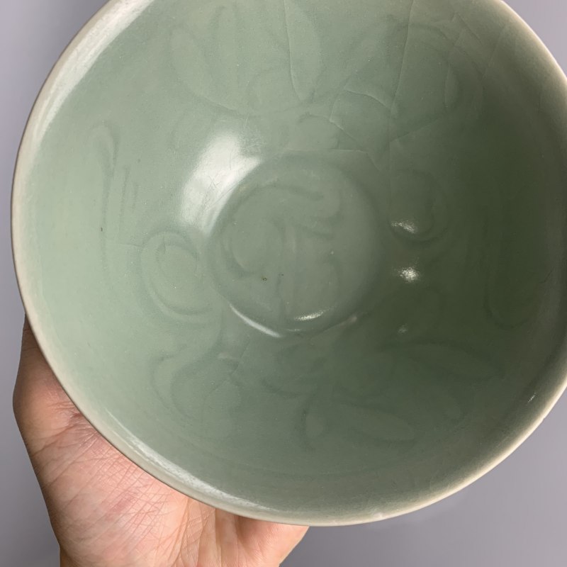 明代 龙泉窑青釉深腹刻花盏 - 图7