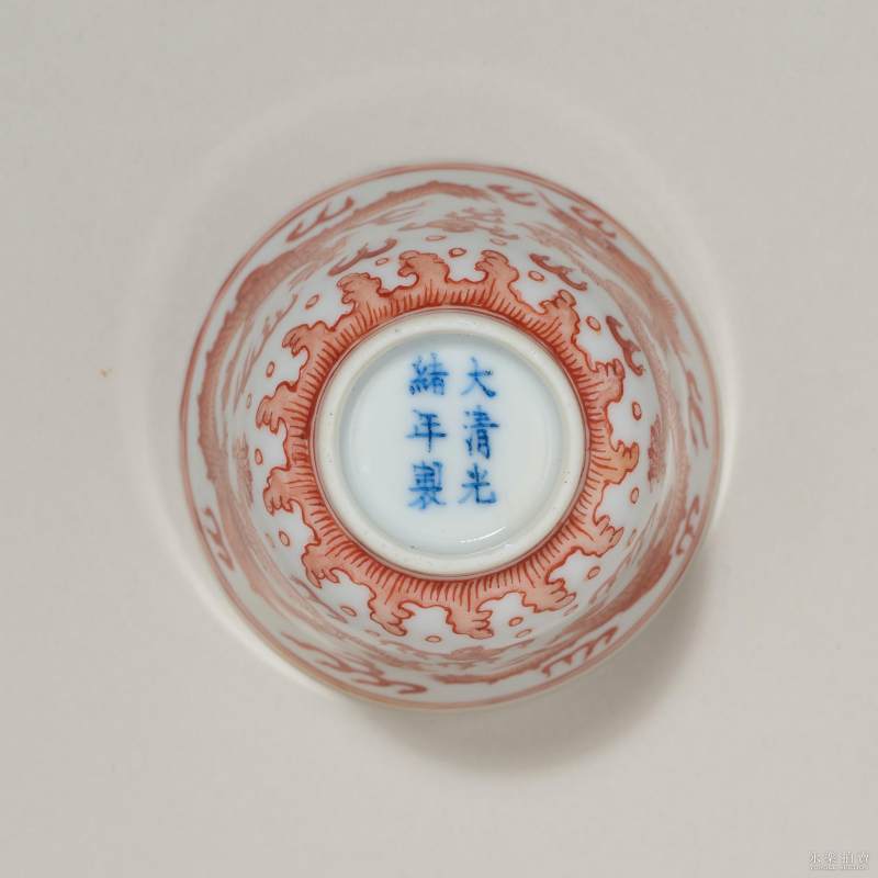 清光绪 矾红龙纹杯 - 图4