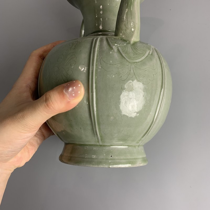 明代 青釉刻花执壶 - 图16