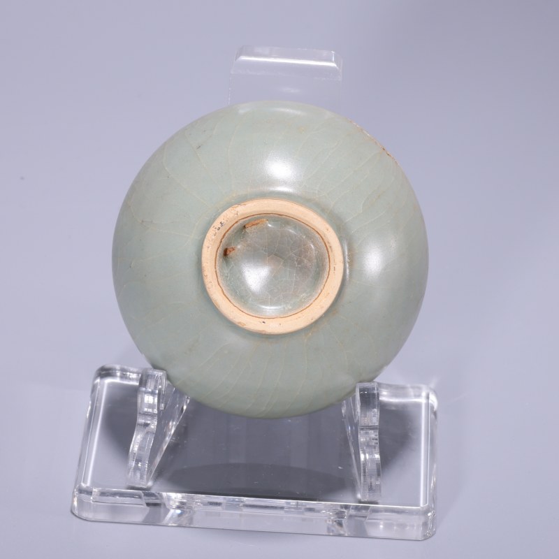 明代 龙泉窑青釉芒口杯 - 图3
