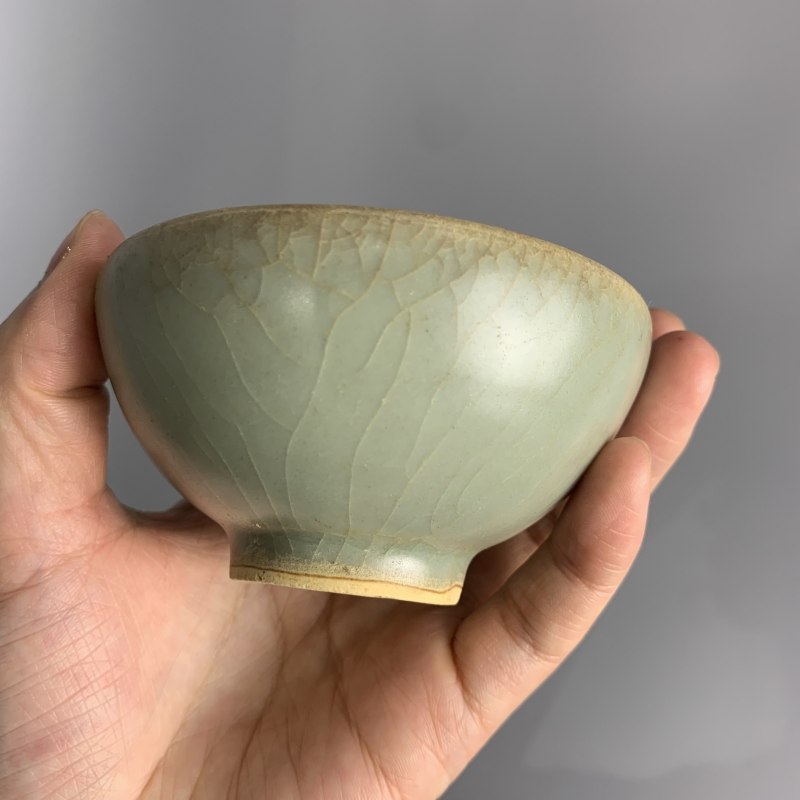 明代 龙泉窑青釉芒口杯 - 图5