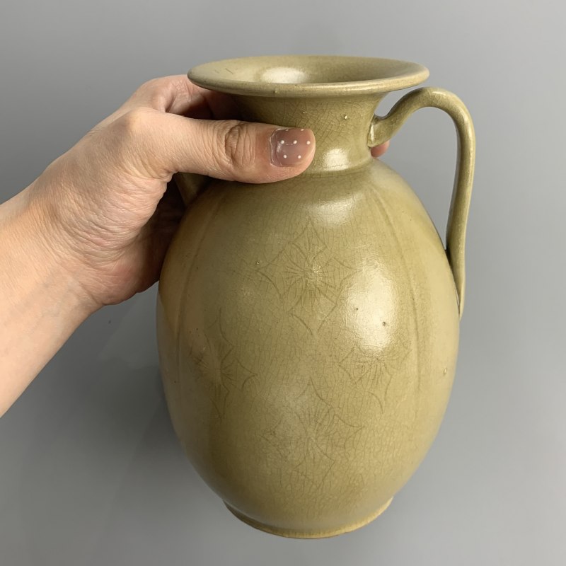 明代 青釉刻花执壶 - 图5