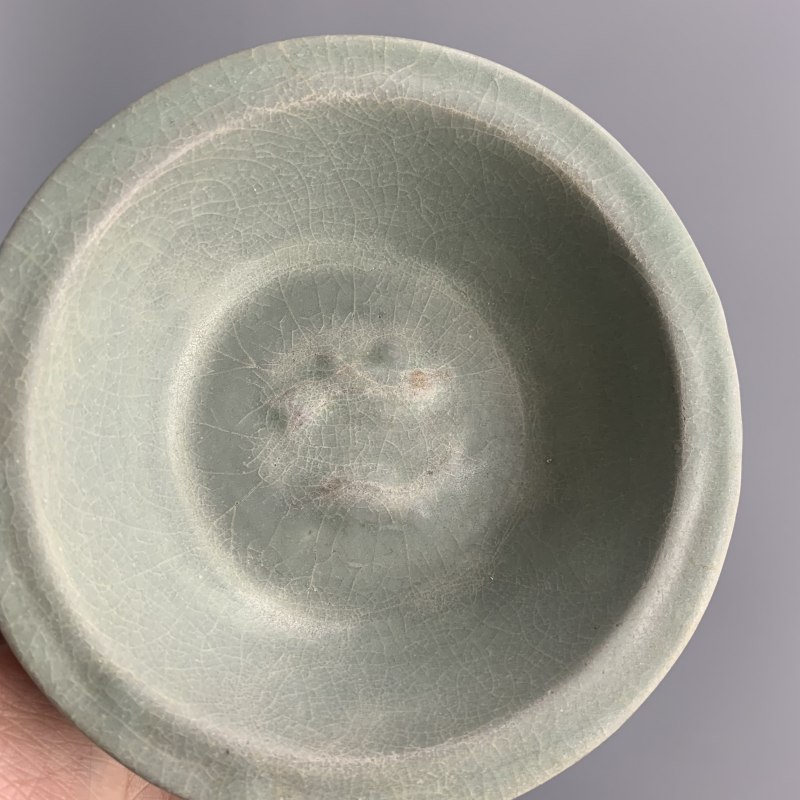 明代 龙泉窑粉青釉双鱼洗 - 图10
