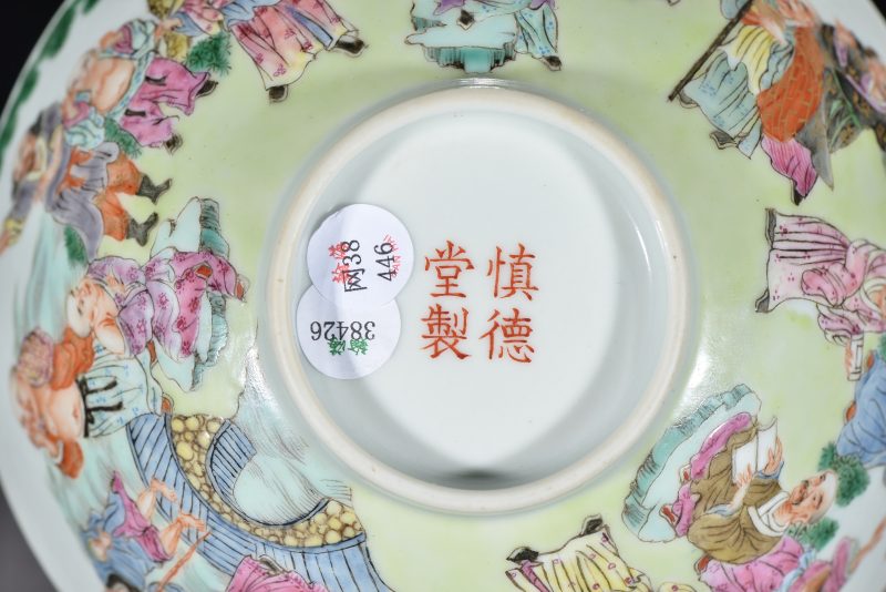 清 粉彩十八罗汉纹碗 - 图8