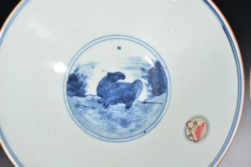 清 青花八骏图纹斗笠碗（2件） - 图10