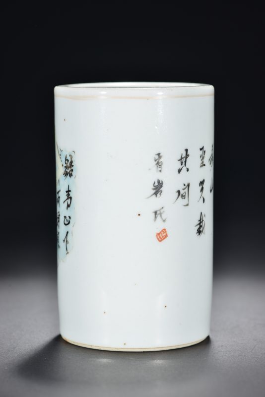 清 粉彩八破图笔筒 - 图2
