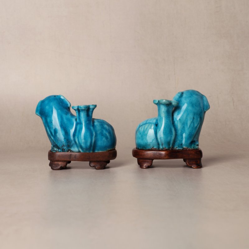 清康熙 松石綠釉太獅少獅像一對 | Santos Collection | Two Chinese monochrome turquoise-glazed 'Buddhist lion' figures, Qing dynasty, Kangxi period - 图10