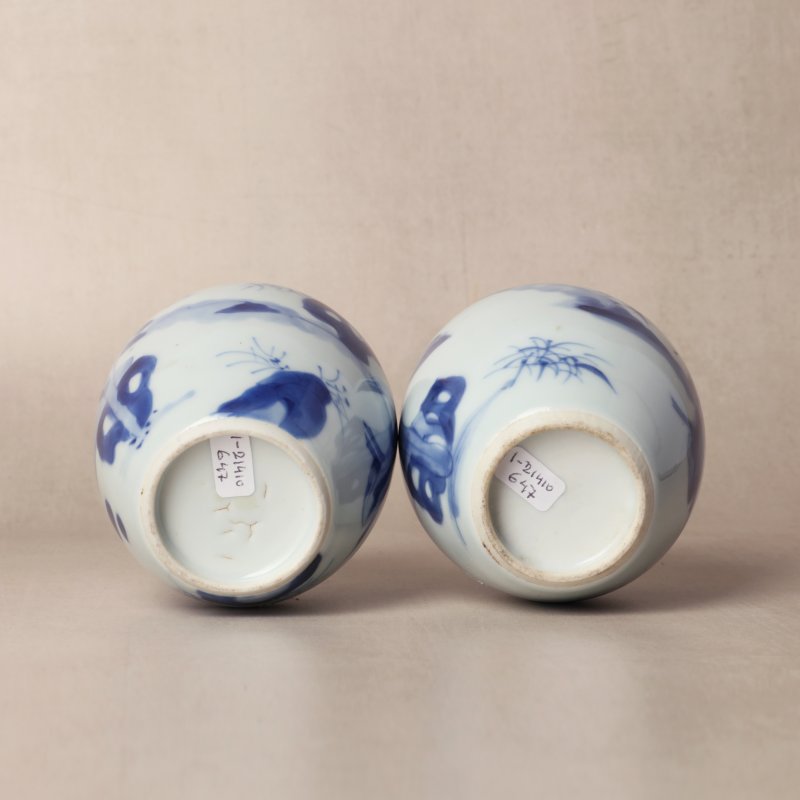 清康熙 青花仕女圖蓋罐一對 | Santos Collection | A pair of Chinese blue and white 'ladies' jars and covers, Qing dynasty, Kangxi period - 图4