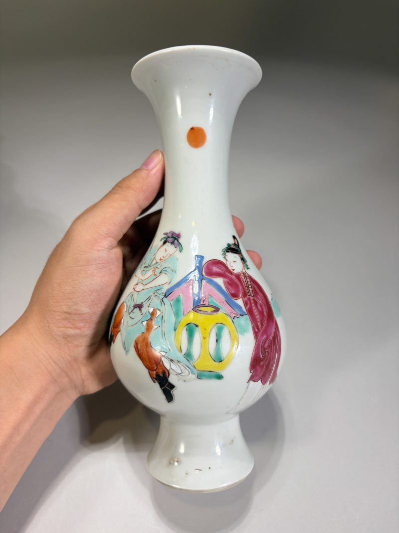 清雍正 粉彩人物枇杷尊 - 图4