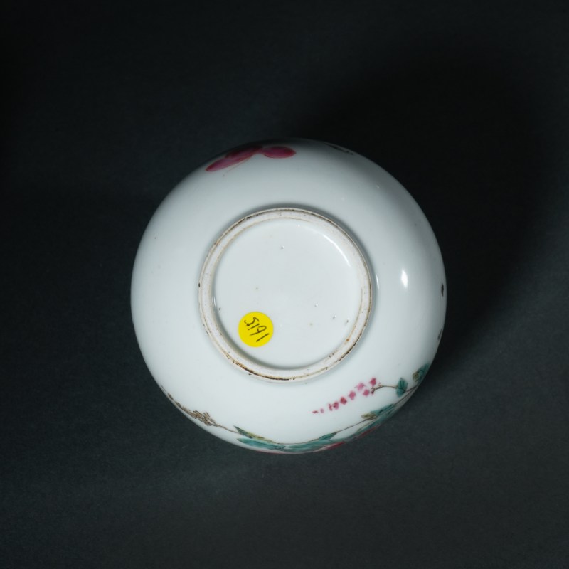 清雍正 粉彩荷花纹水盂 - 图6