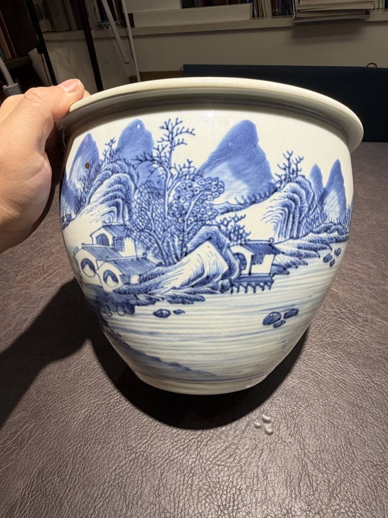 清乾隆 青花山水纹卷缸 - 图4