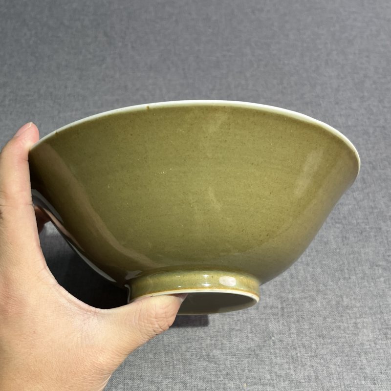 清乾隆蟹甲青釉斗笠碗 - 图5