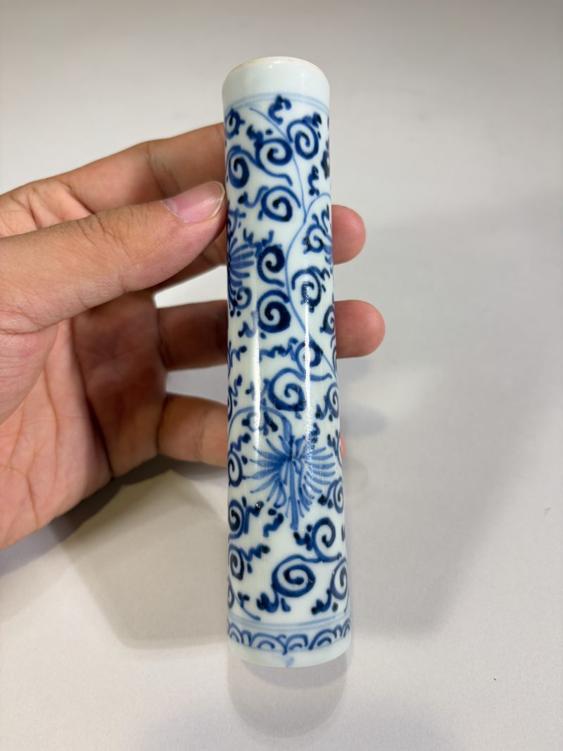 清康熙 青花缠枝花卉纹香筒 - 图4