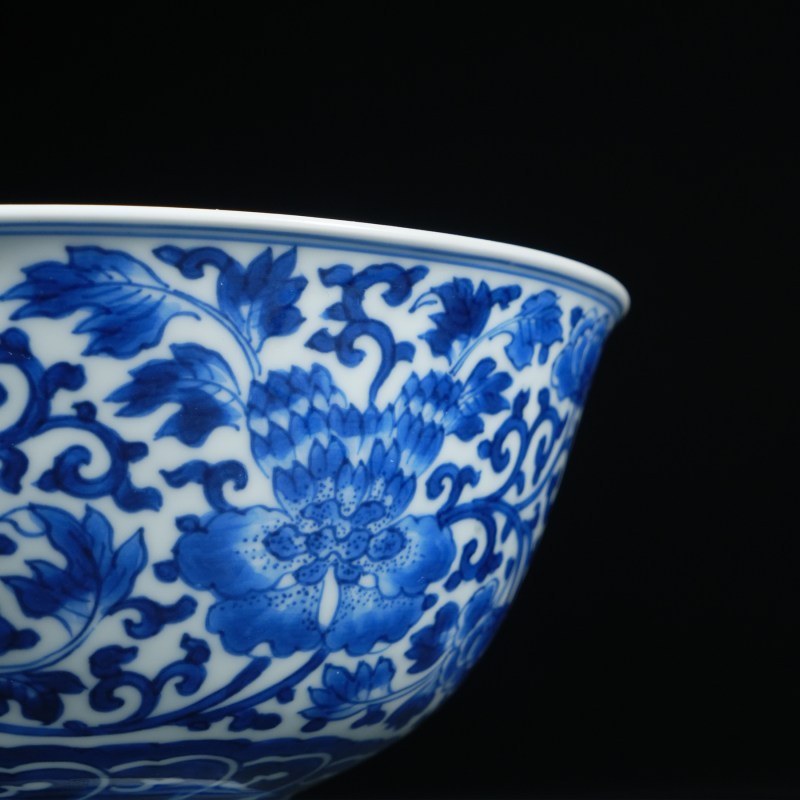 清康熙 青花里外缠枝牡丹纹碗 - 图6