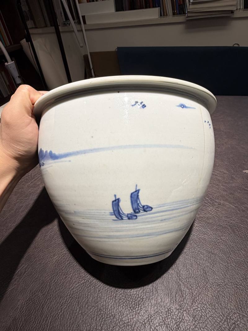 清乾隆 青花山水纹卷缸 - 图6