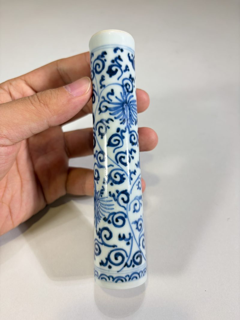 清康熙 青花缠枝花卉纹香筒 - 图5