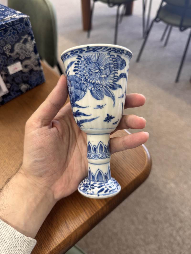 清康熙 青花花卉紋高足盃 | Santos Collection | A Chinese blue and white goblet, Qing dynasty, Kangxi period - 图4