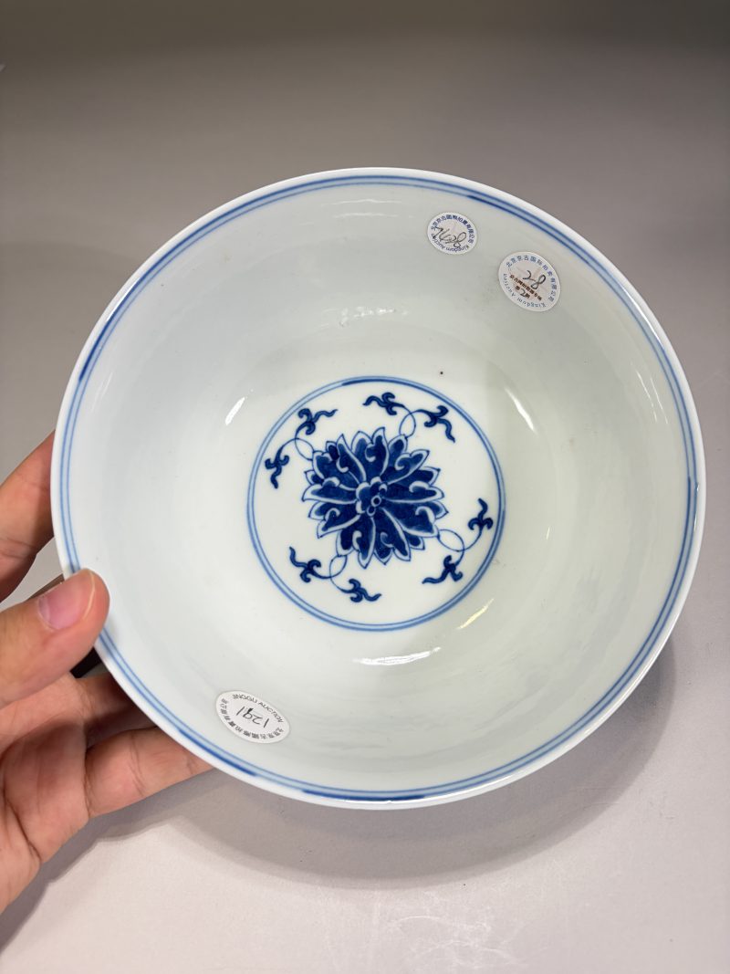 清光绪 青花缠枝莲纹碗 - 图5