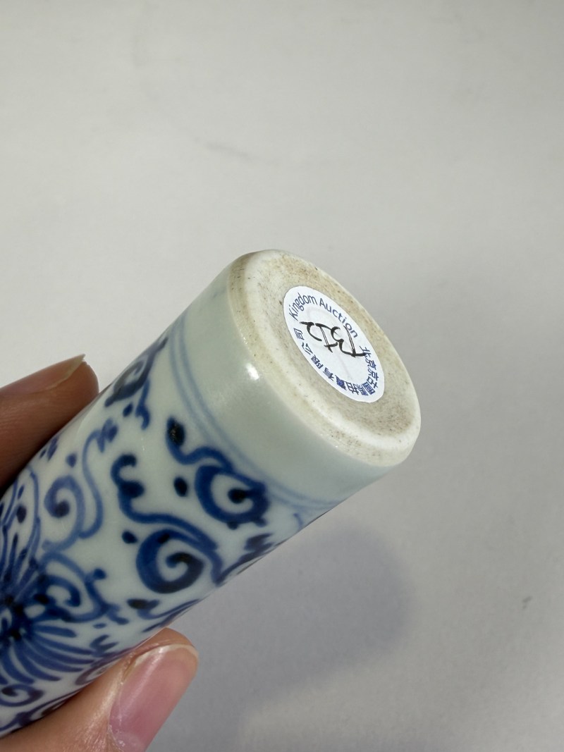 清康熙 青花缠枝花卉纹香筒 - 图7