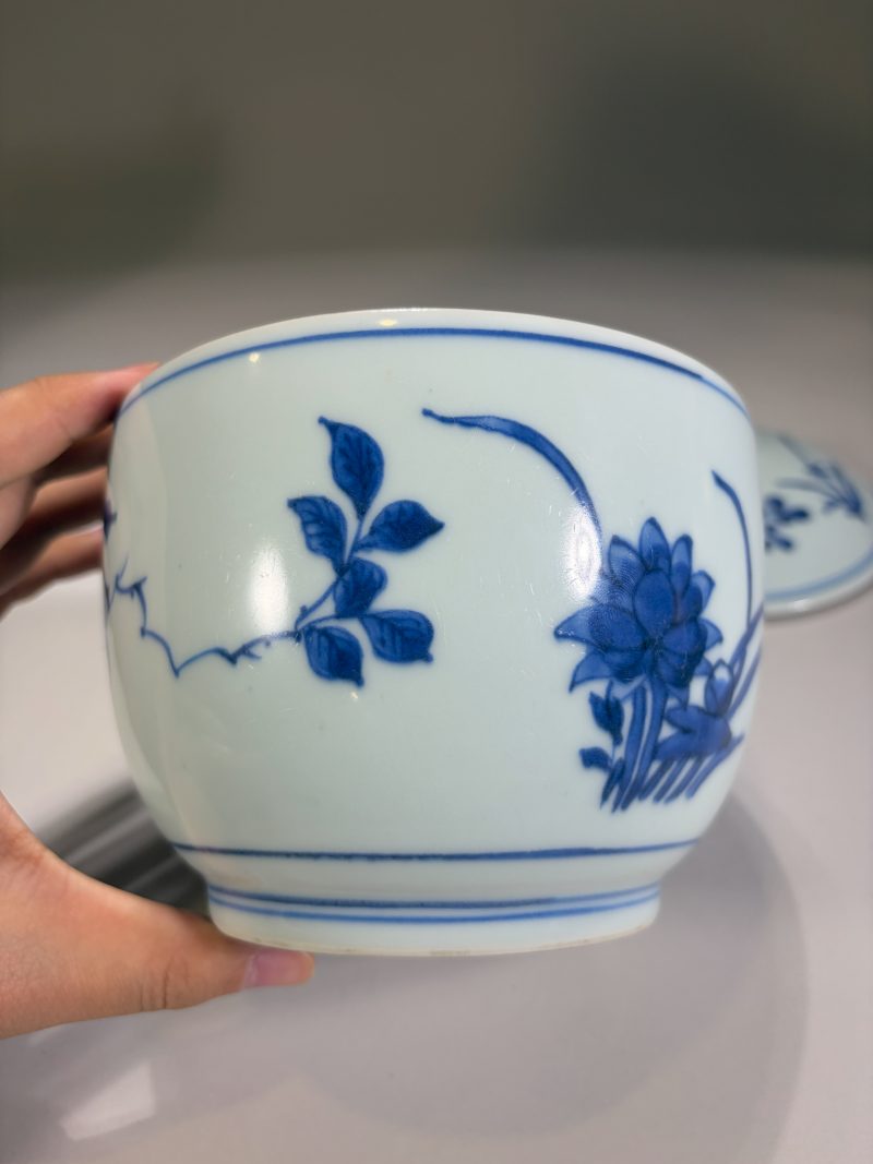 清顺治 青花花卉纹盖盅 - 图5