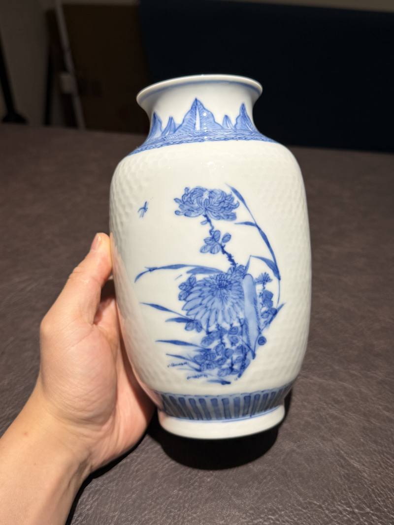 民国 青花薄胎花鸟瓶 - 图2