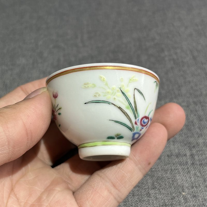 清光绪粉彩花鸟茶圆 - 图5