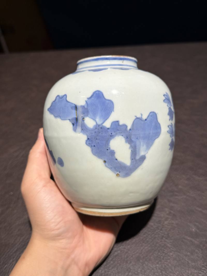 清顺治 青花洞石图罐 - 图2