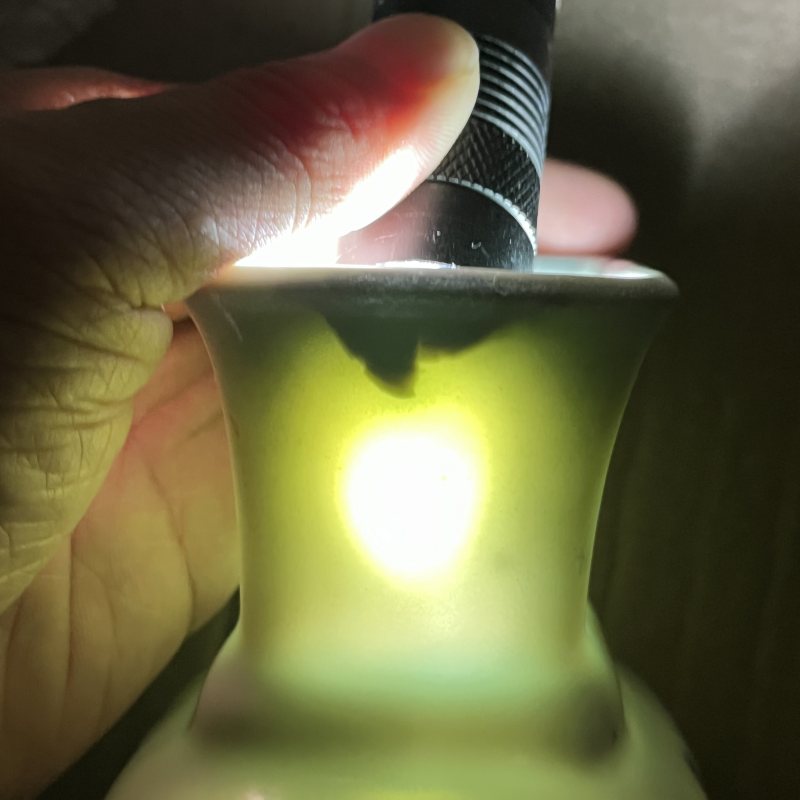 清乾隆粉青青花釉里红折枝花卉纹方瓶 - 图15