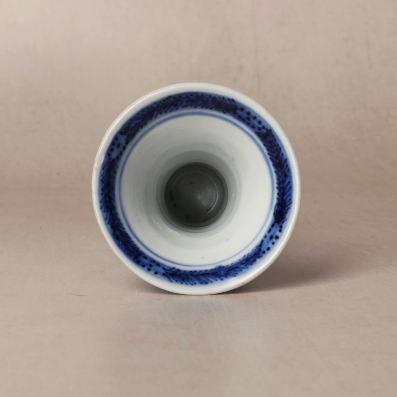 清康熙 青花花卉紋小觚 | Santos Collection | A small Chinese blue and white 'gu' vase, Qing dynasty, Kangxi period - 图5