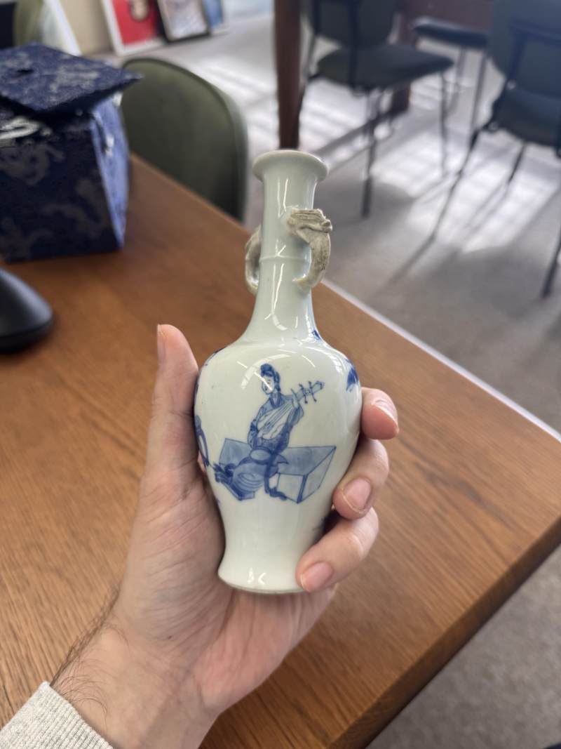 清康熙 青花奏樂圖雙耳瓶 | Santos Collection | A fine Chinese blue and white 'musicians' twin-handled vase, Qing dynasty, Kangxi period - 图24
