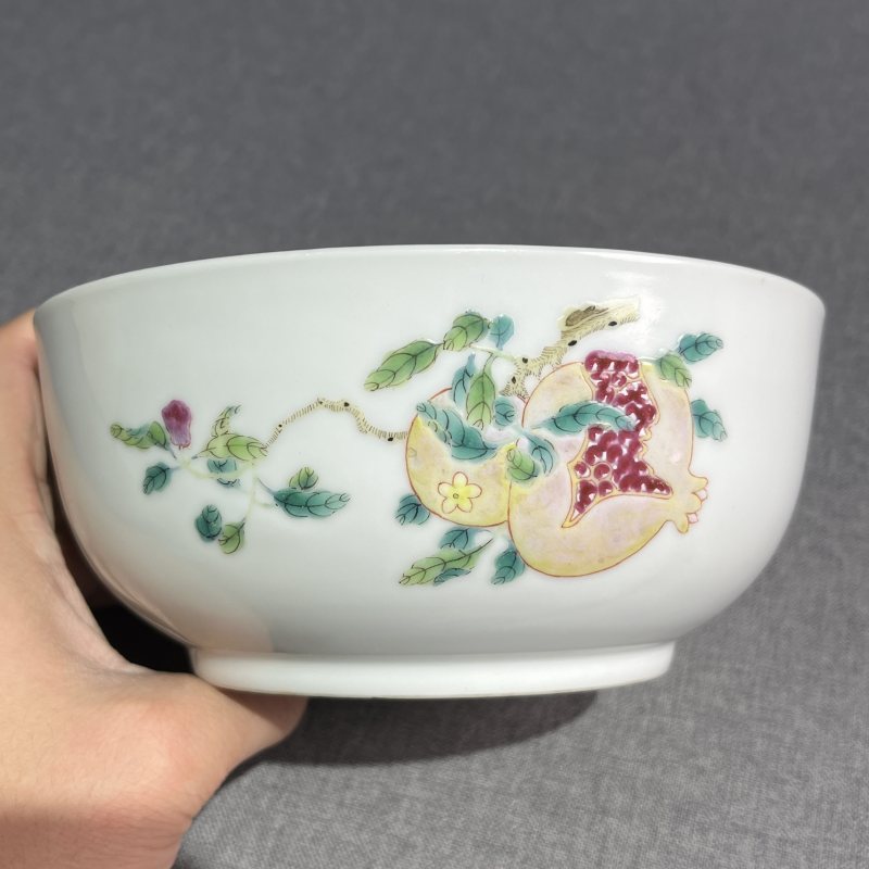 清嘉庆粉彩三多纹墩式碗 - 图5