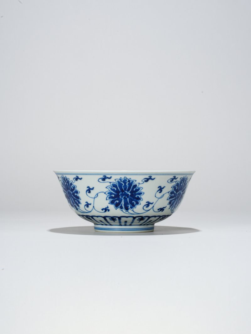 清光绪 青花缠枝莲纹碗 - 图1