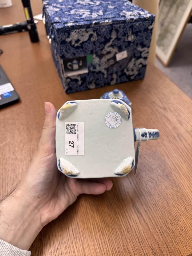 清乾隆 青花鏤空茶蓋壺 | Santos Collection | A Chinese export blue and white reticulated teapot and cover, Qing dynasty, Qianlong period - 图6