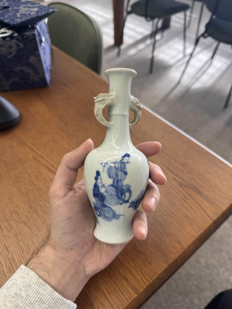 清康熙 青花奏樂圖雙耳瓶 | Santos Collection | A fine Chinese blue and white 'musicians' twin-handled vase, Qing dynasty, Kangxi period - 图9