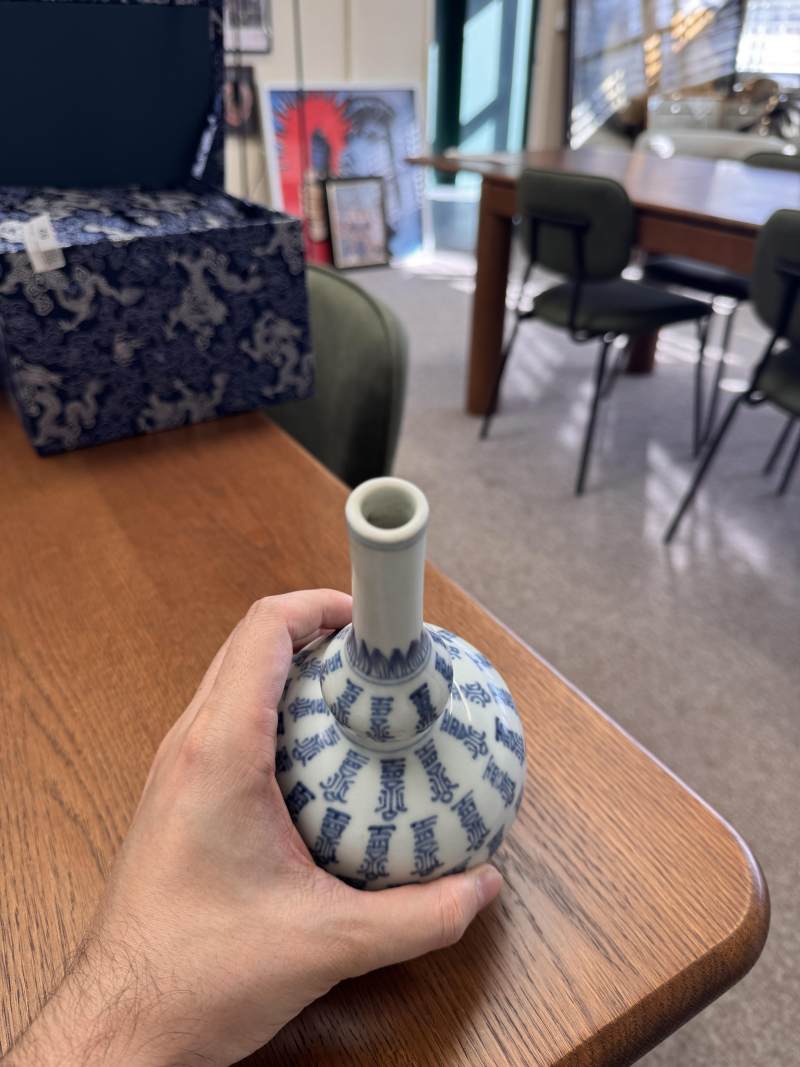 清康熙 青花壽字葫蘆瓶 | Santos Collection | A Chinese blue and white double-gourd 'shou' vase, Qing dynasty, Kangxi period - 图12