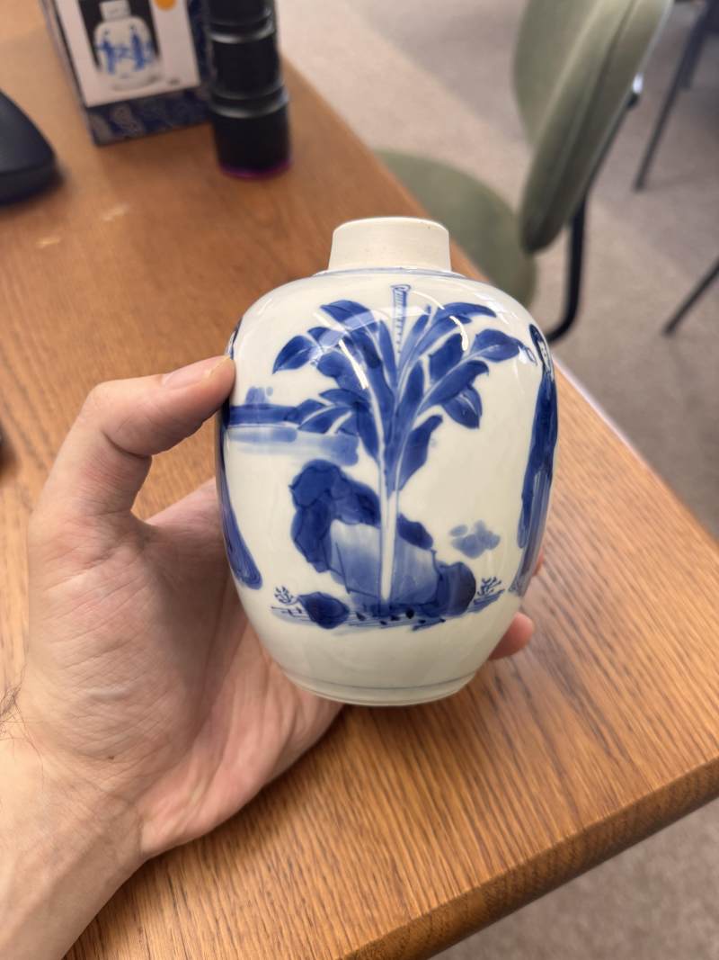 清康熙 青花仕女圖蓋罐 | Santos Collection | A Chinese blue and white 'ladies' jar and cover, Qing dynasty, Kangxi period - 图15