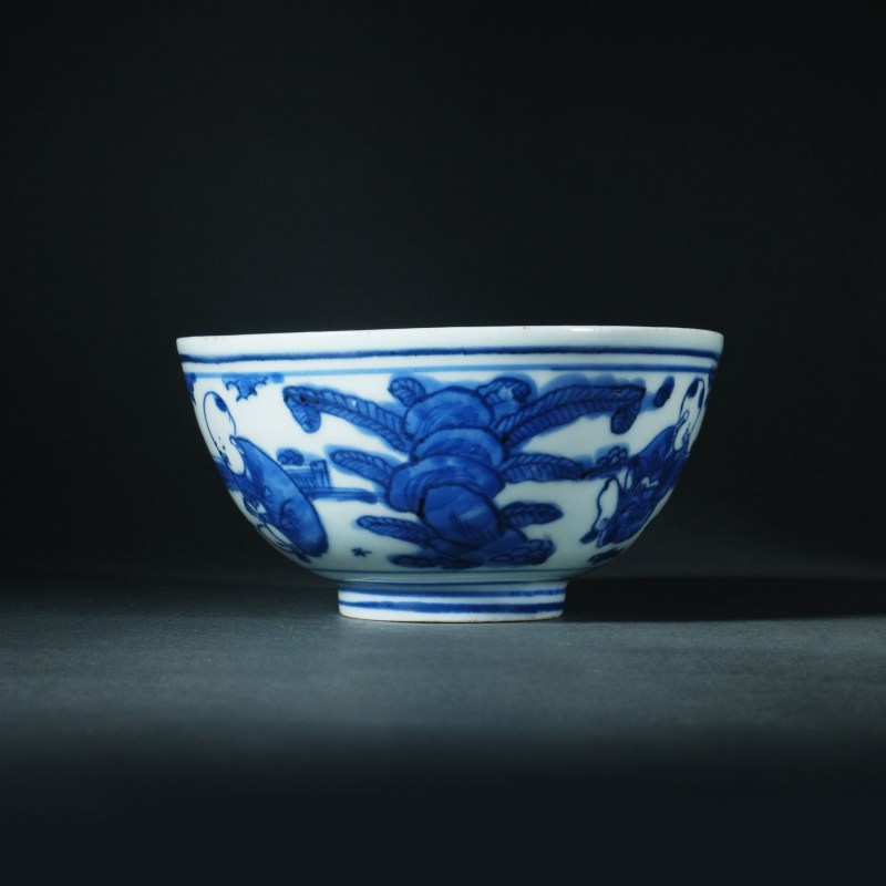 明万历 青花婴戏图碗 - 图3