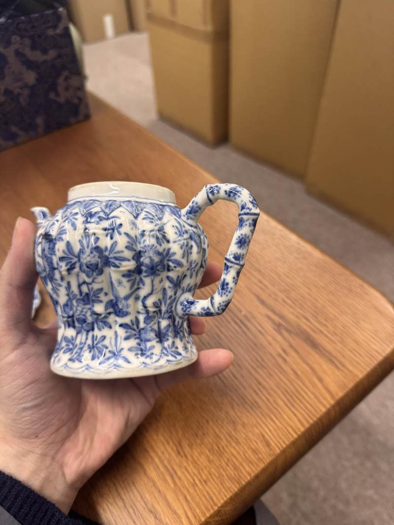 清康熙 青花竹節紋茶蓋壺 | Santos Collection | A fine Chinese blue and white 'bamboo' teapot and cover, Qing dynasty, Kangxi period - 图6