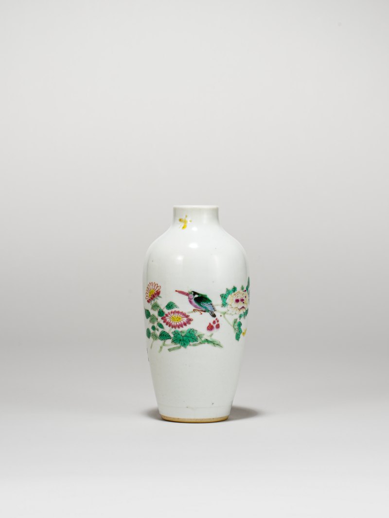 清雍正 粉彩花鸟纹莱菔尊 - 图1
