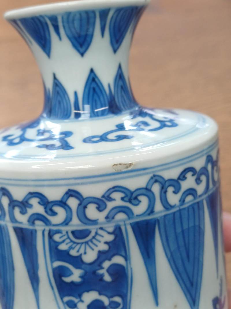 清康熙 青花筒瓶一對 | Santos Collection | A pair of Chinese blue and white cylindrical vases, Qing dynasty, Kangxi period - 图14