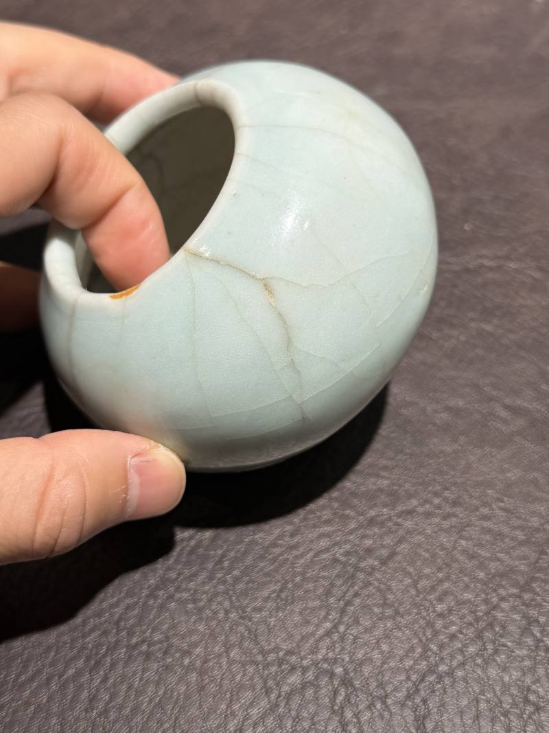 清雍正 仿官釉水盂（带木座） - 图14