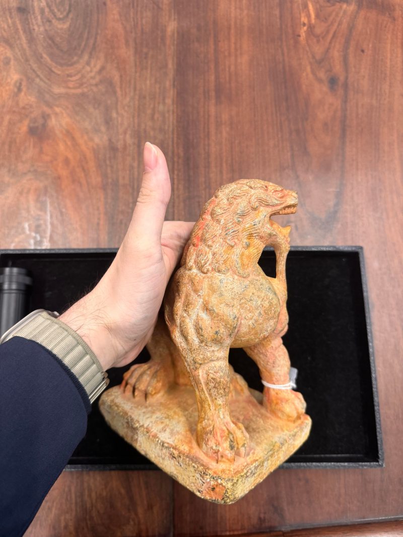 或為唐 大理石雕瑞獅像 | A Chinese marble carving of a lion, possibly Tang dynasty - 图30