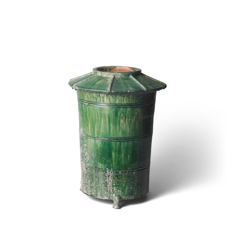 漢 綠釉穀倉 | A GREEN-GLAZED TRIPOD GRANARY JAR
