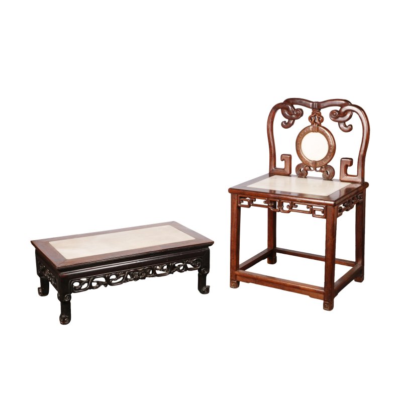 十九/二十世紀 紅木鑲大理石靠背椅連腳踏 | A Chinese hongmu marble-inset armchair and footstool, 19th/20th century