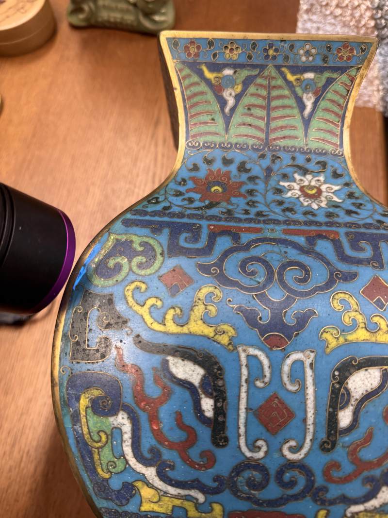 十七世紀 掐絲琺瑯掐絲掐絲銅鍍金饕餮紋方壺 | A fine Chinese cloisonné enamel and gilt-bronze 'taotie' vase, fanghu, Ming dynasty, 17th century - 图6