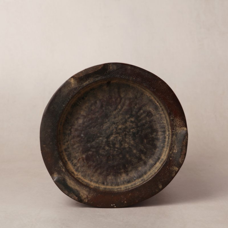 清十八世紀 竹雕鹿順回園圖筆筒《其吉作》款 | A Chinese carved bamboo 'Lushun Huiyuan' brush pot, bitong, Qing dynasty, 18th century - 图12